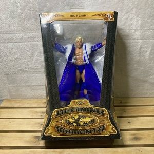 RIC FLAIR WWE Mattel Elite Defining Moments - The Nature Boy - Blue Robe